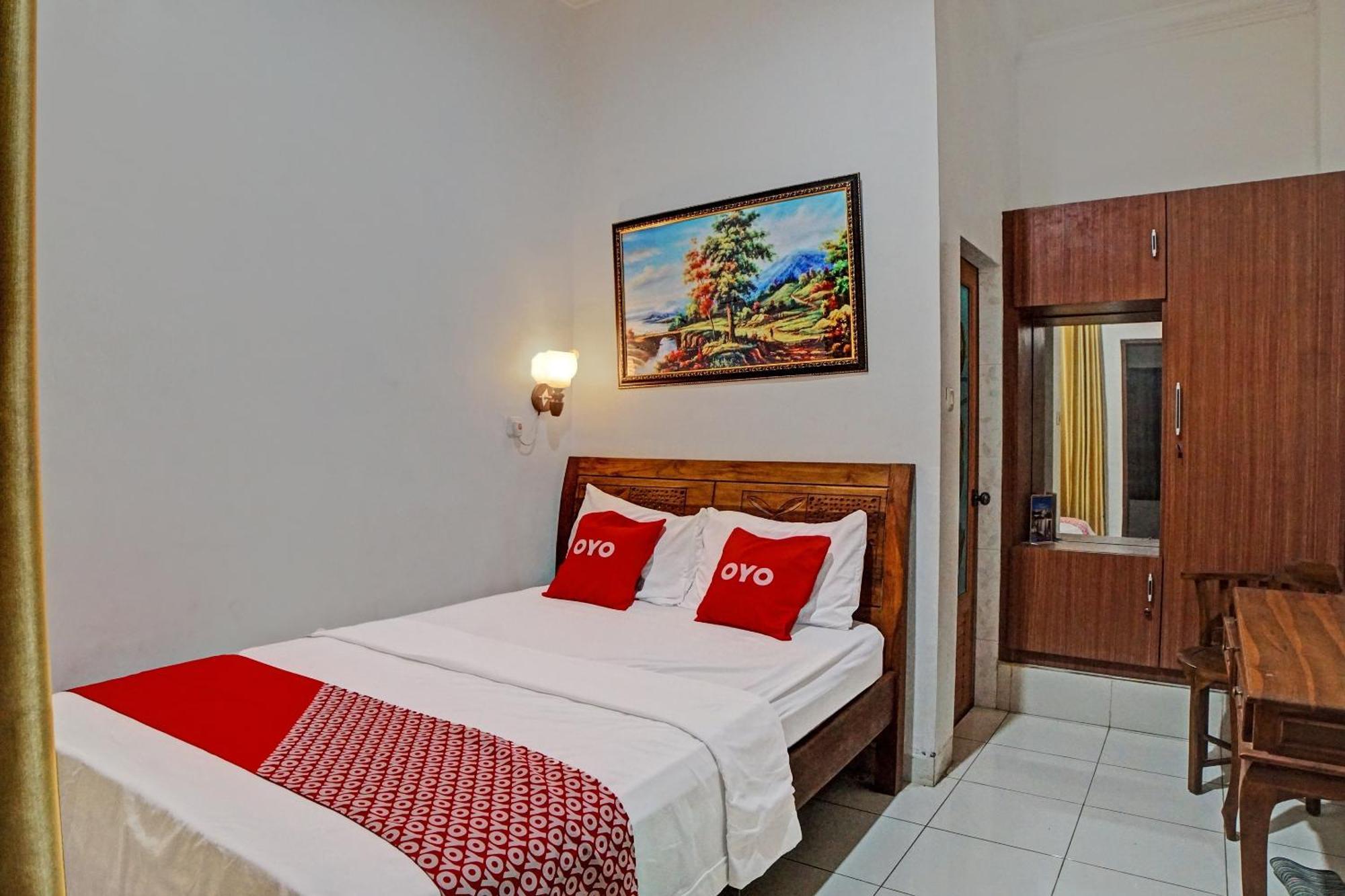 Oyo 92638 Jr Residence Syariah Medan Exteriör bild