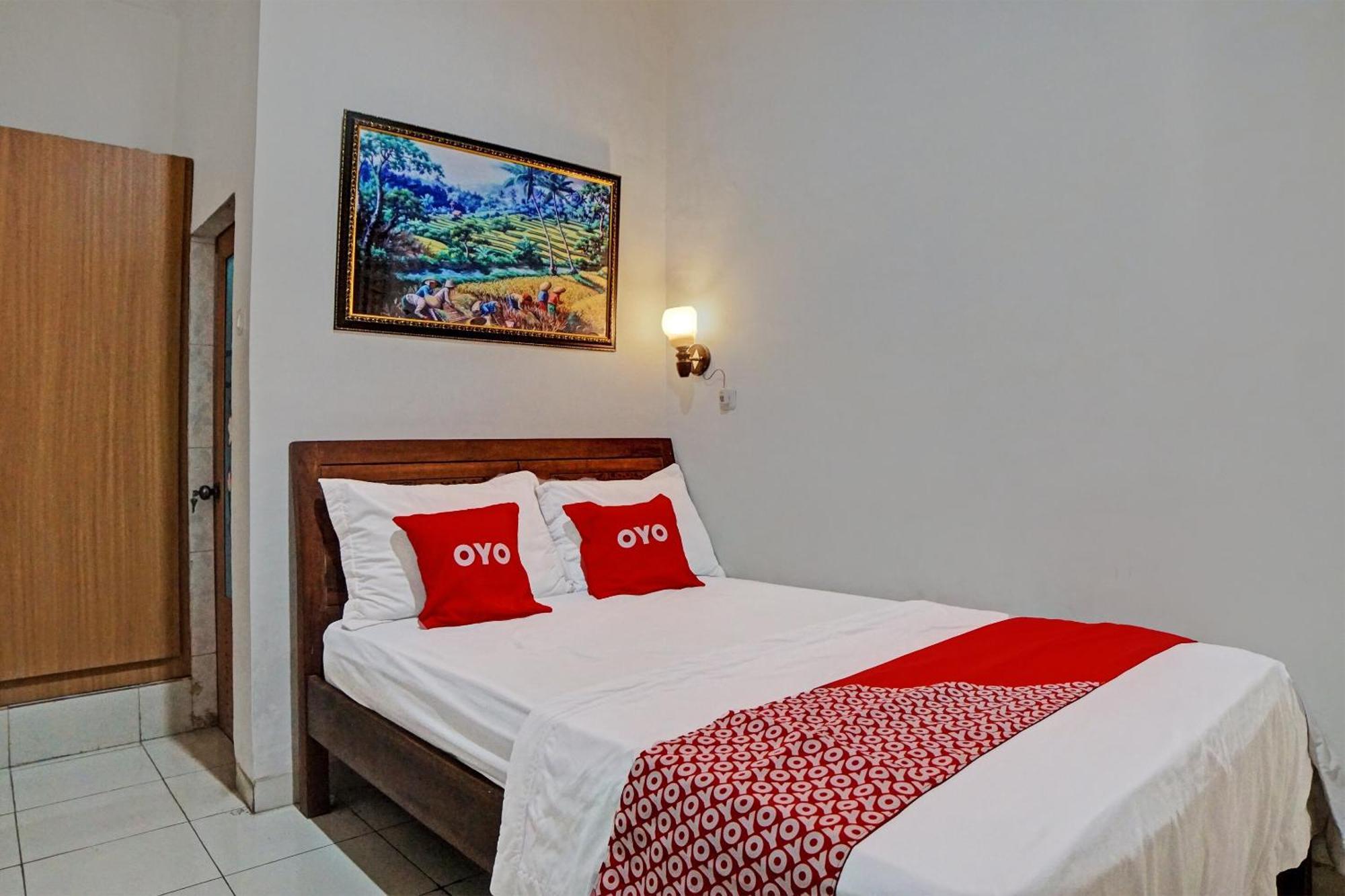 Oyo 92638 Jr Residence Syariah Medan Exteriör bild