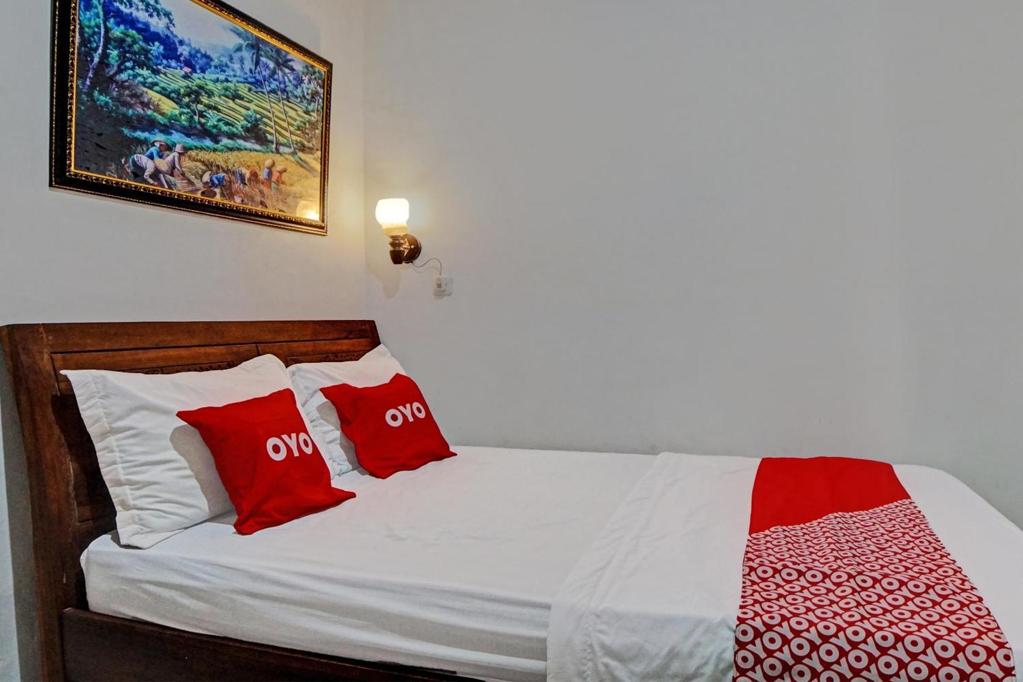 Oyo 92638 Jr Residence Syariah Medan Exteriör bild