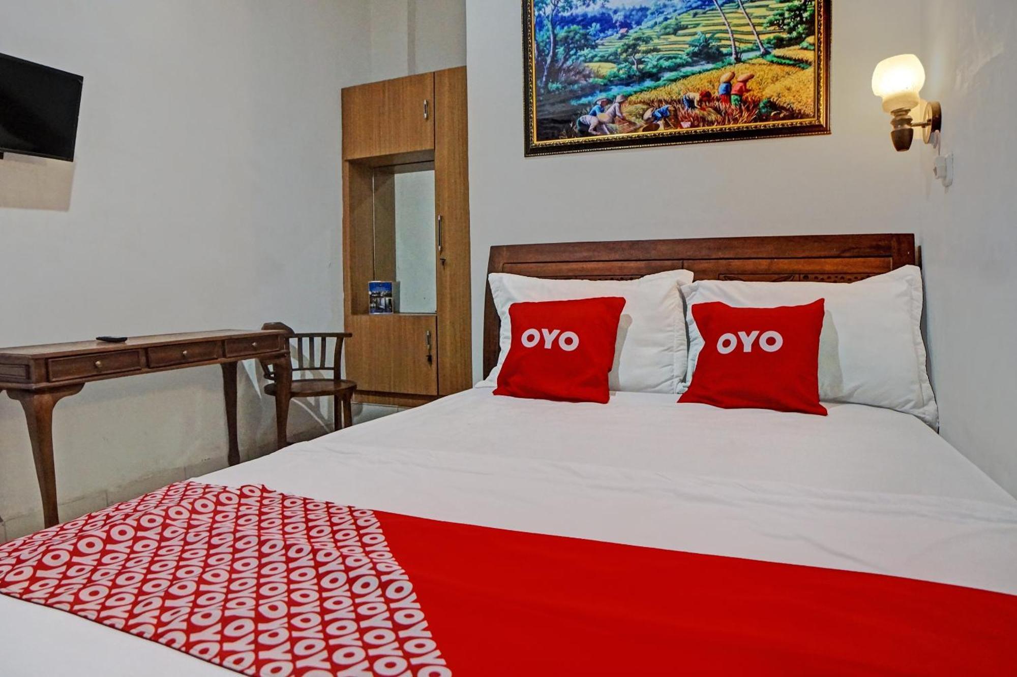 Oyo 92638 Jr Residence Syariah Medan Exteriör bild
